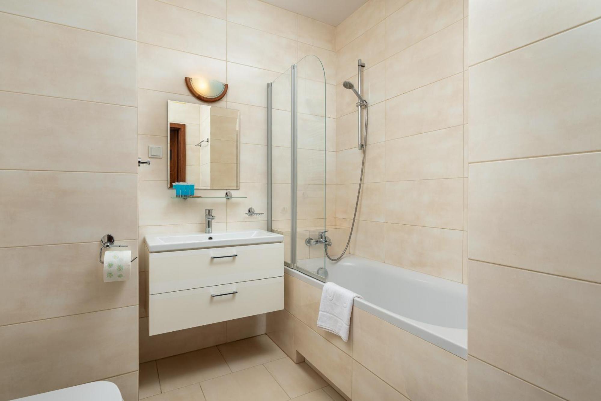 Metro Plocka Cosy Apartment Varsavia Esterno foto
